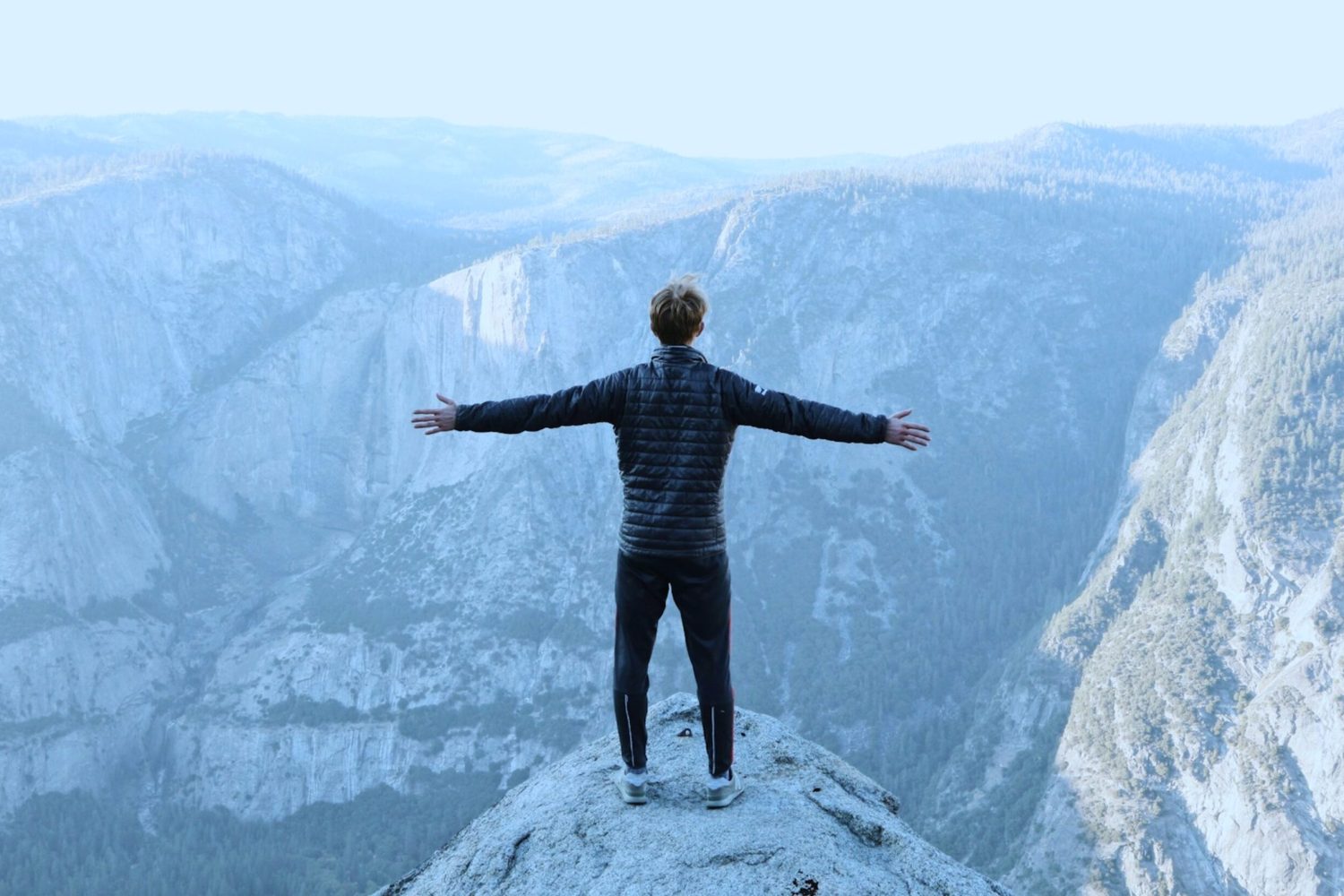 jason-hogan-YyFwUKzv5FM-unsplash (2)_blue – Copy jason-hogan-YyFwUKzv5FM-unsplash (2)_blue - Copy